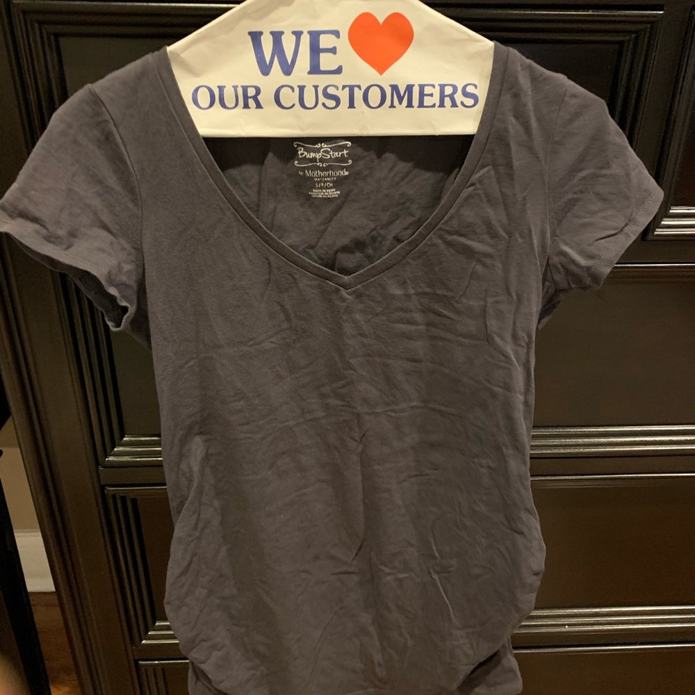 Maternity t shirt